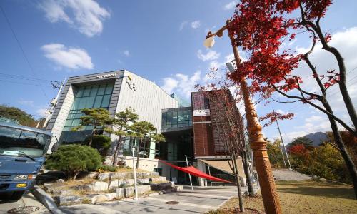공립 인제 내설악 미술관 대표 이미지